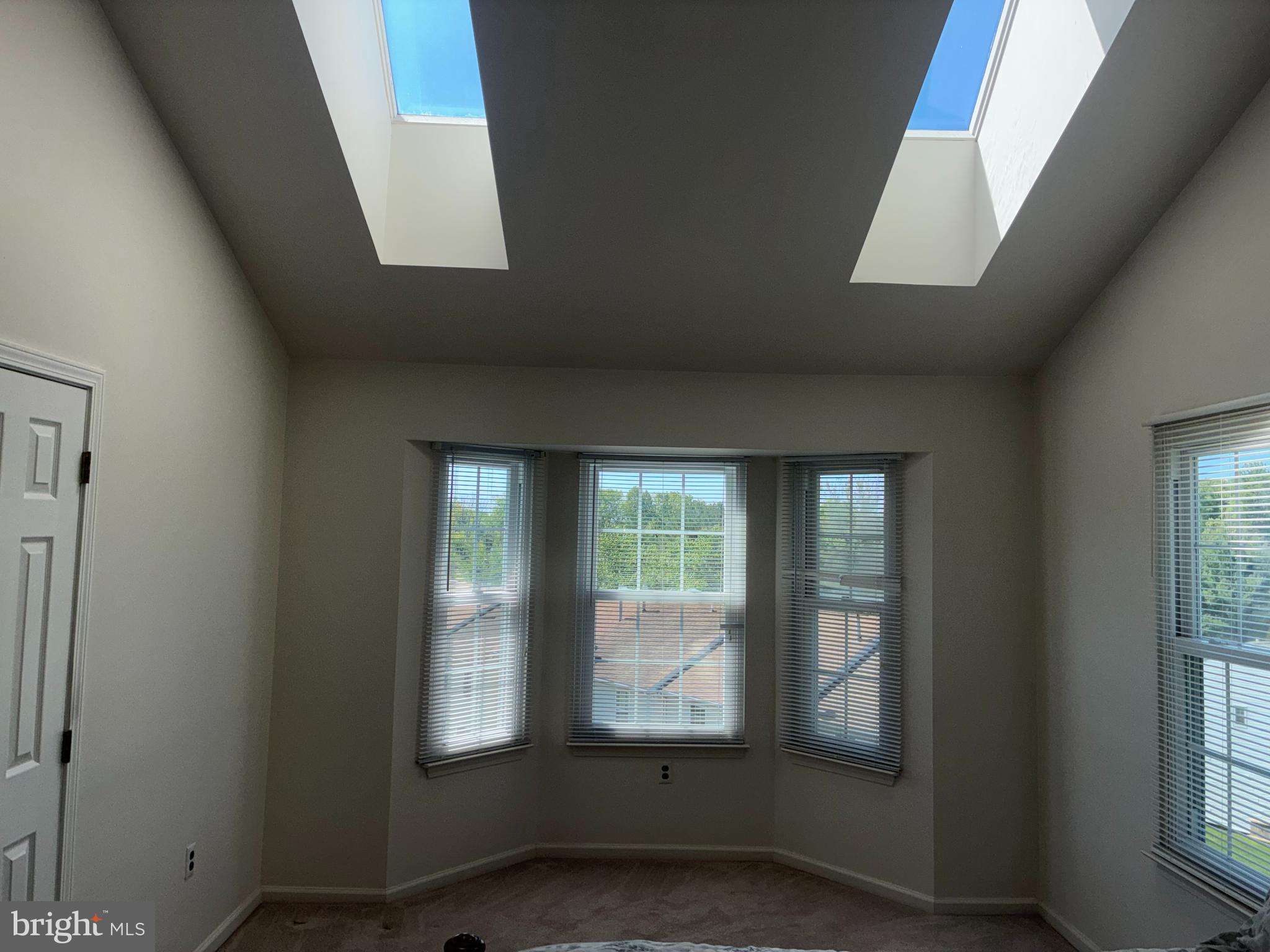 CHERRY TREE KNOLL - Residential