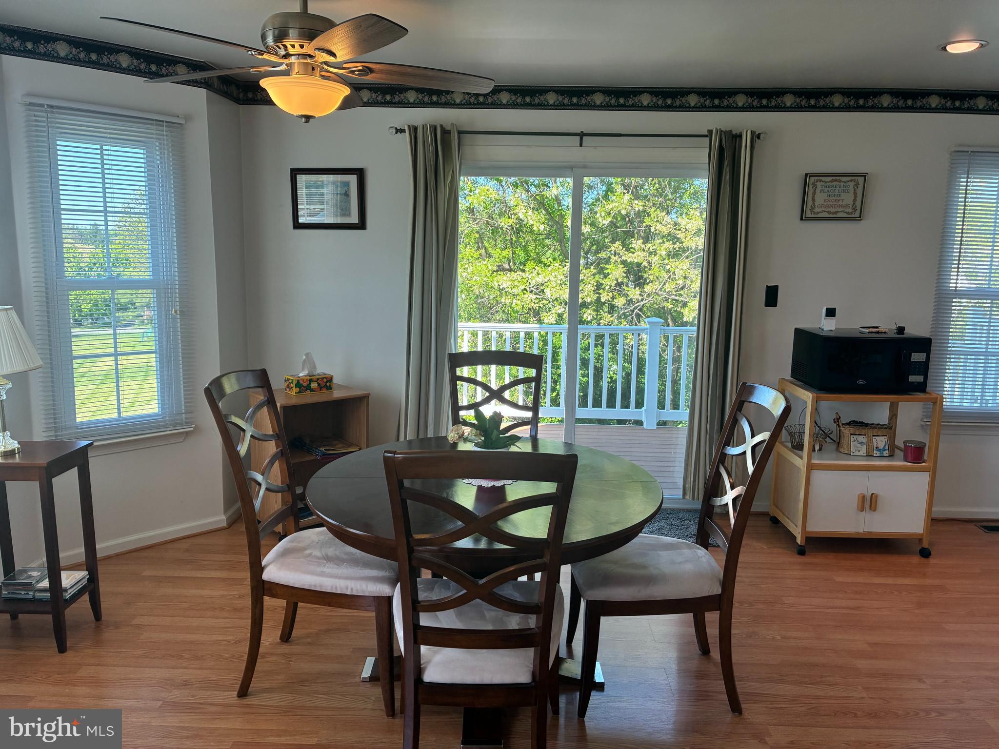 CHERRY TREE KNOLL - Residential