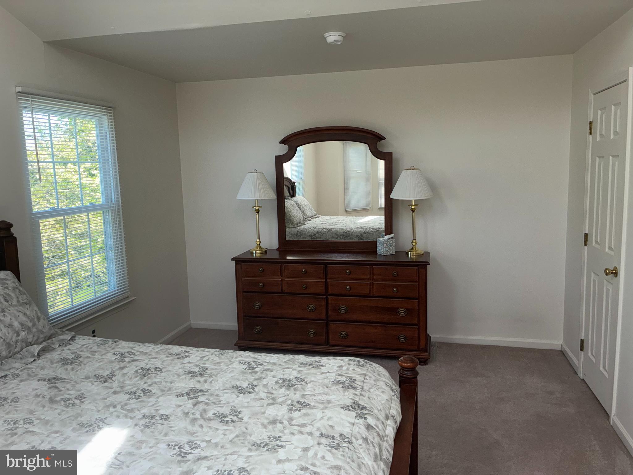 CHERRY TREE KNOLL - Residential