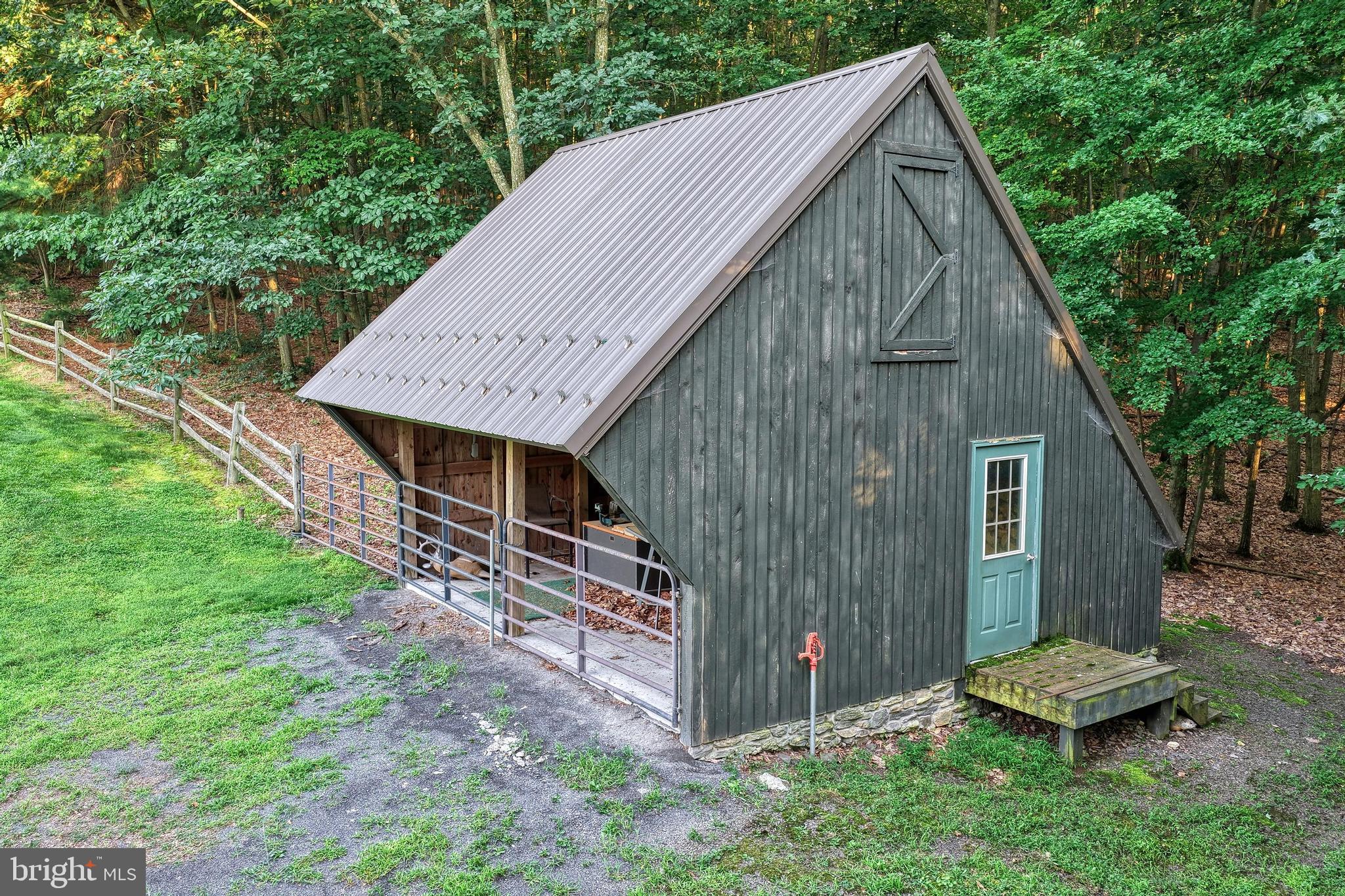 SOUTHAMPTON TWP - Farm