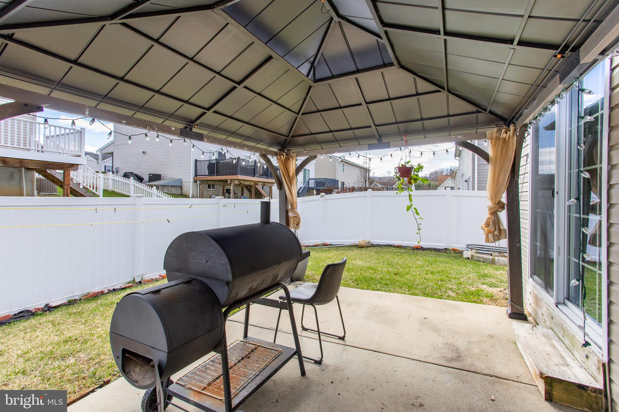 SAYLOR FARM - Residential