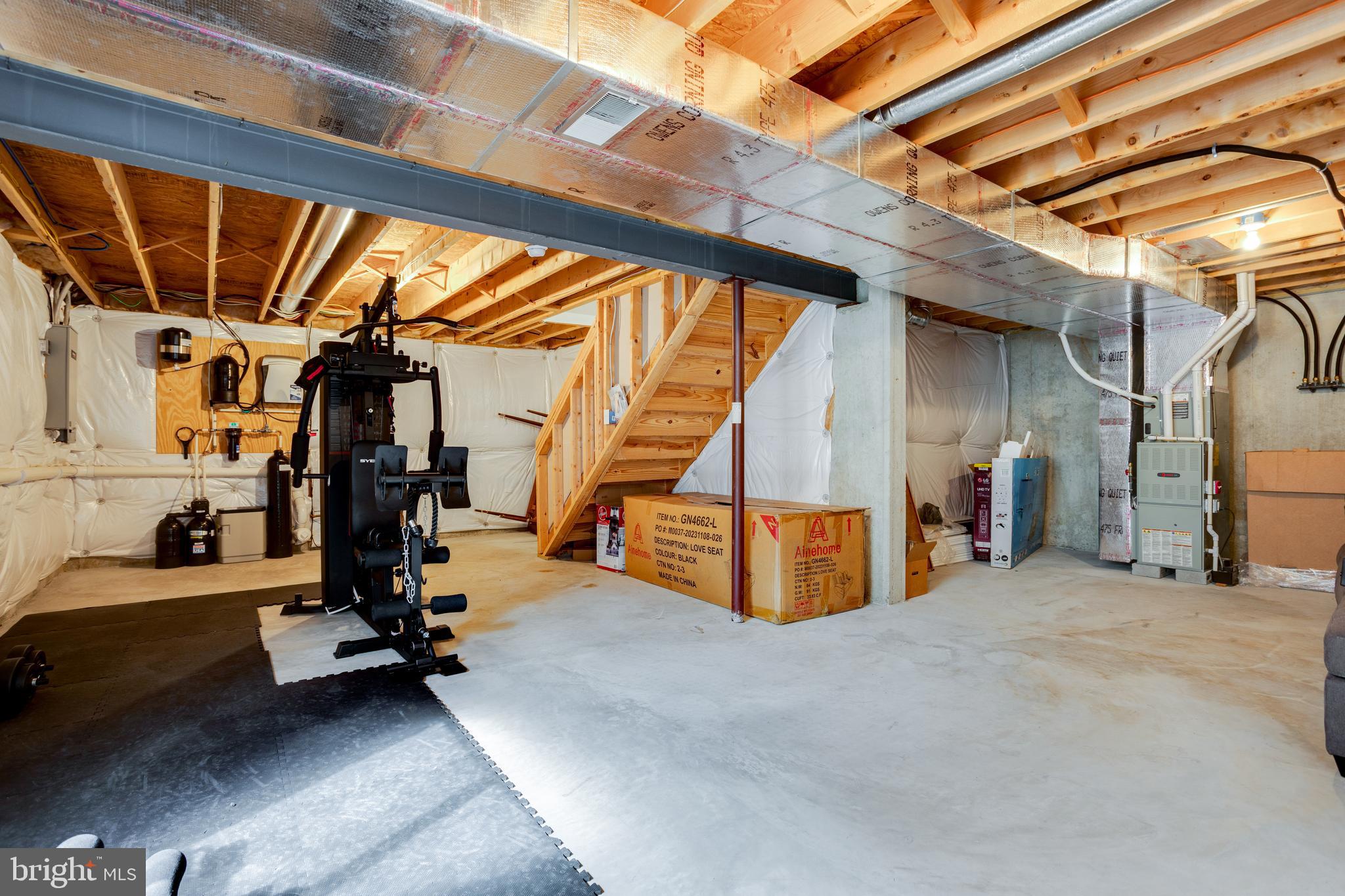 SAYLOR FARM - Residential