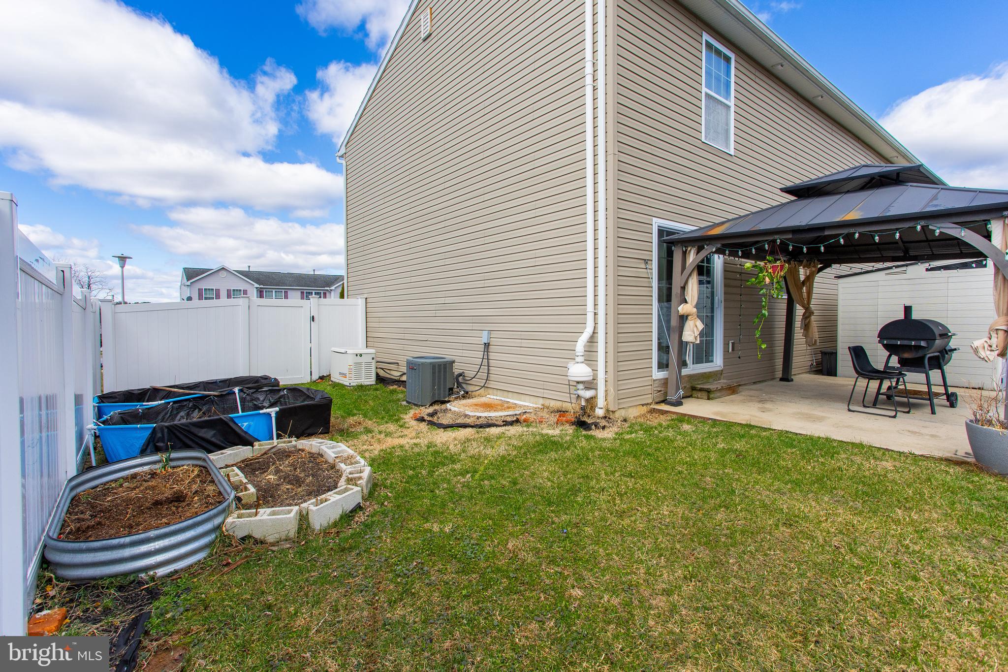 SAYLOR FARM - Residential