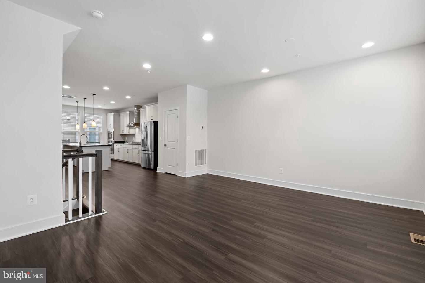 THE PRESERVE AT WESTFIELDS - Residential Lease