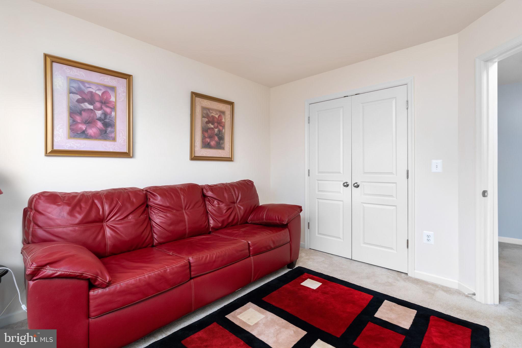 POTOMAC CREST - Residential