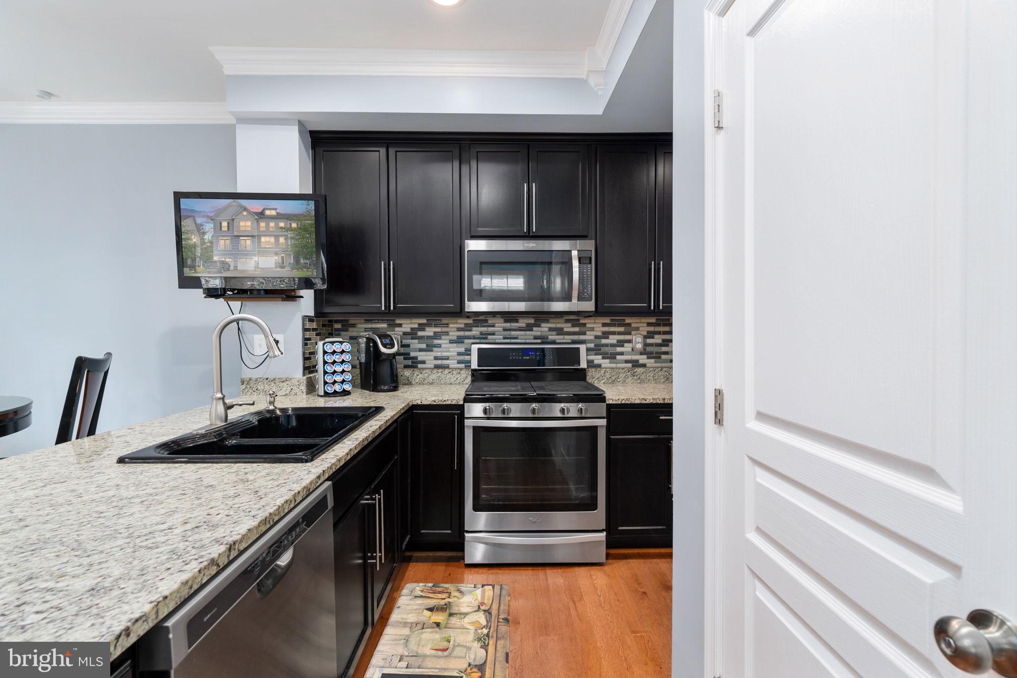 POTOMAC CREST - Residential