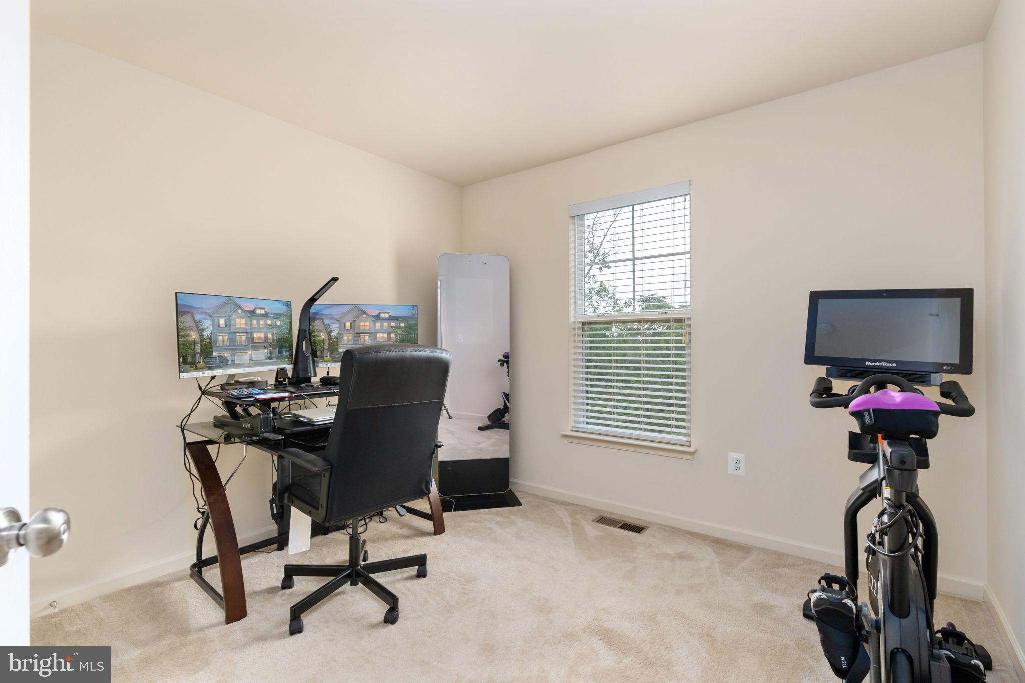 POTOMAC CREST - Residential