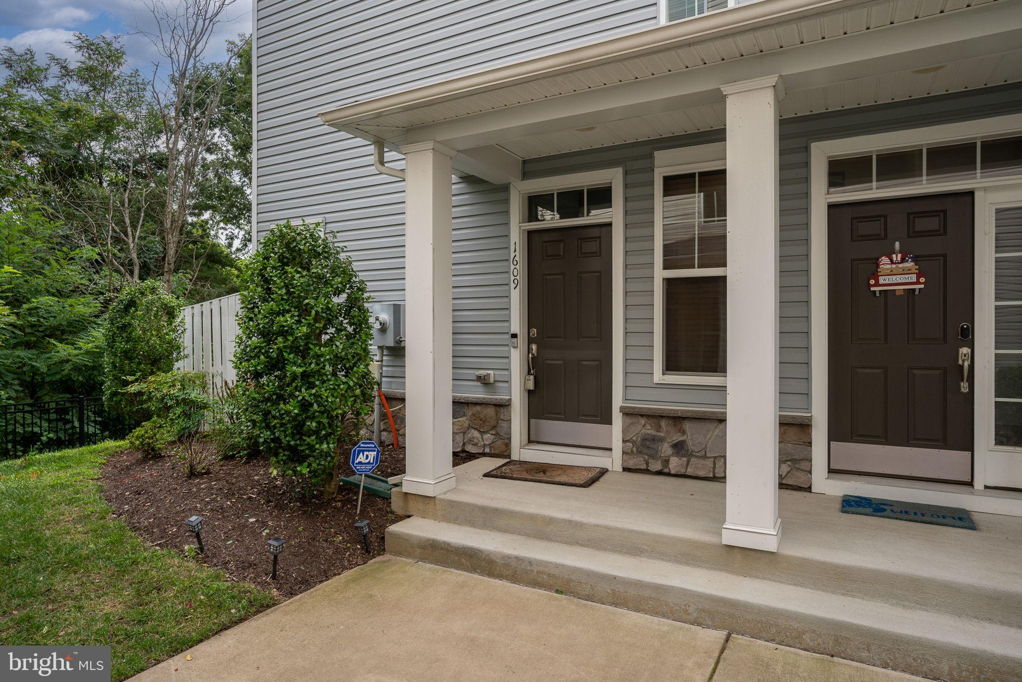 POTOMAC CREST - Residential