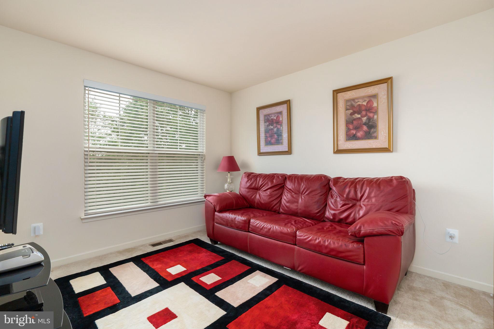 POTOMAC CREST - Residential