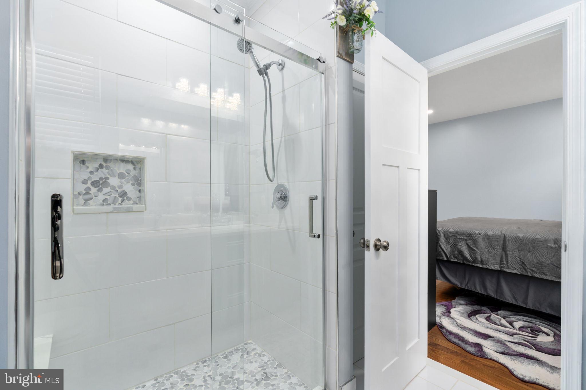 POTOMAC CREST - Residential