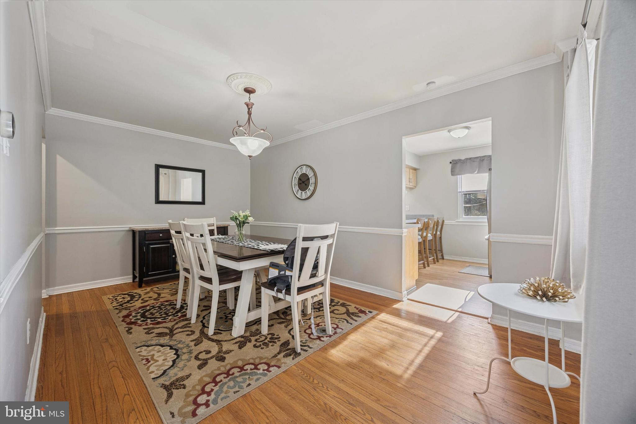 7011 MATTHIAS STREET