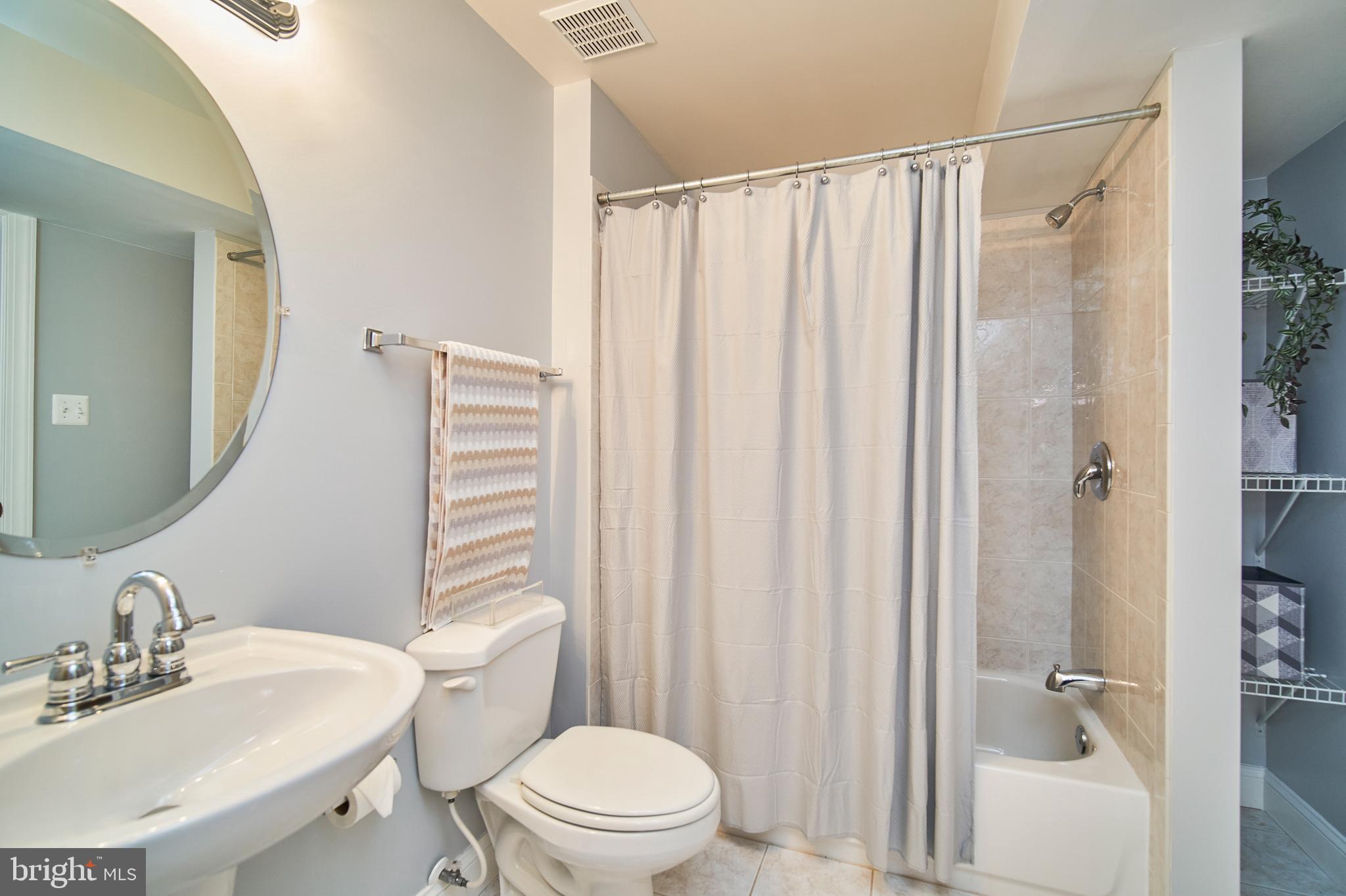 NORTH KEYS - Residential