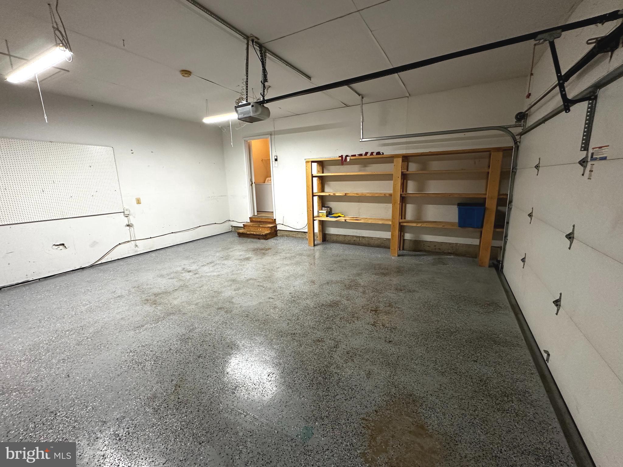 BEAU RIDGE ESTATES - Residential Lease