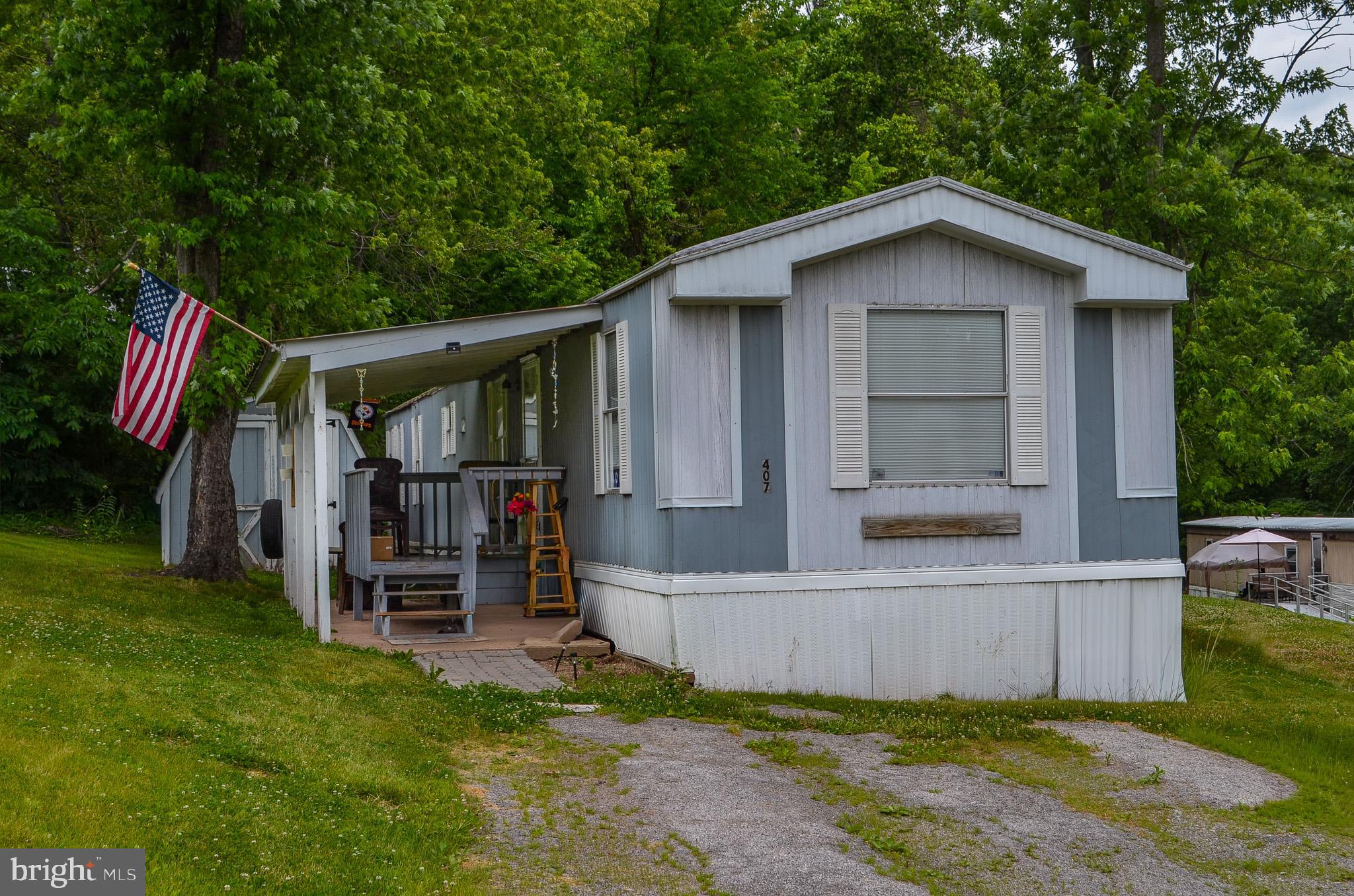 2001 RED BANK ROAD TRLR 407