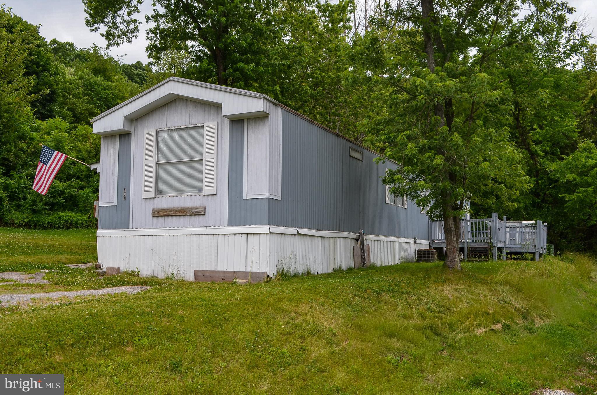 2001 RED BANK ROAD TRLR 407