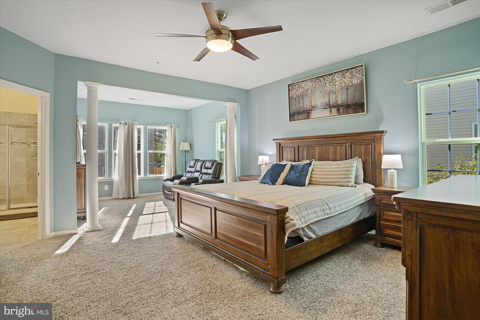 TOWN CENTER COMMONS - Residential