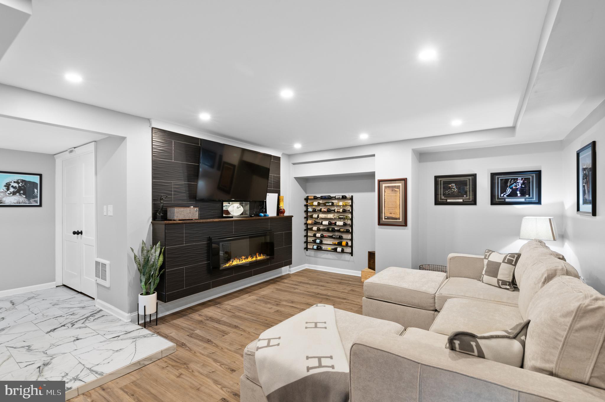 ELKINS PARK - Residential Lease