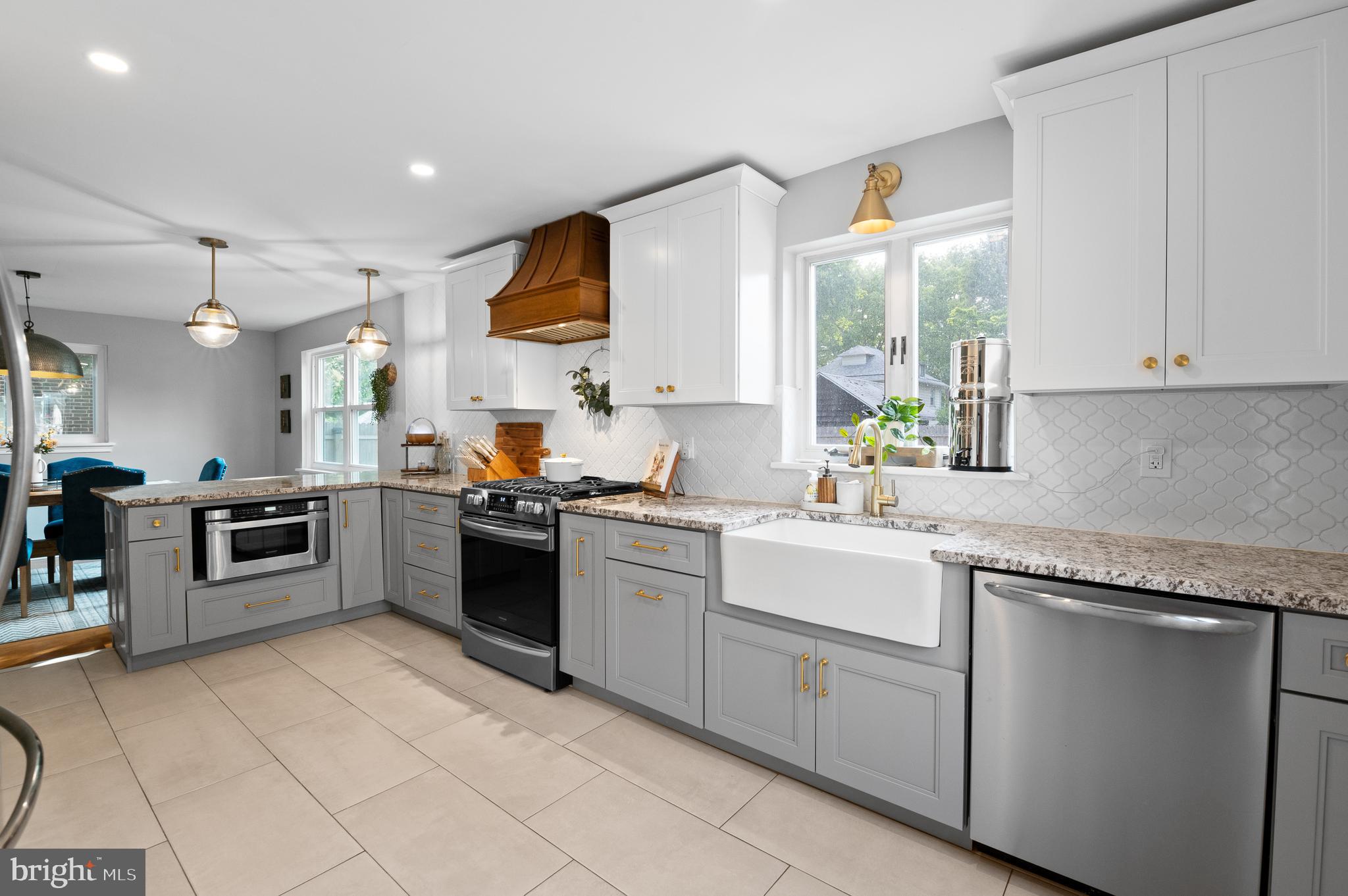 ELKINS PARK - Residential Lease