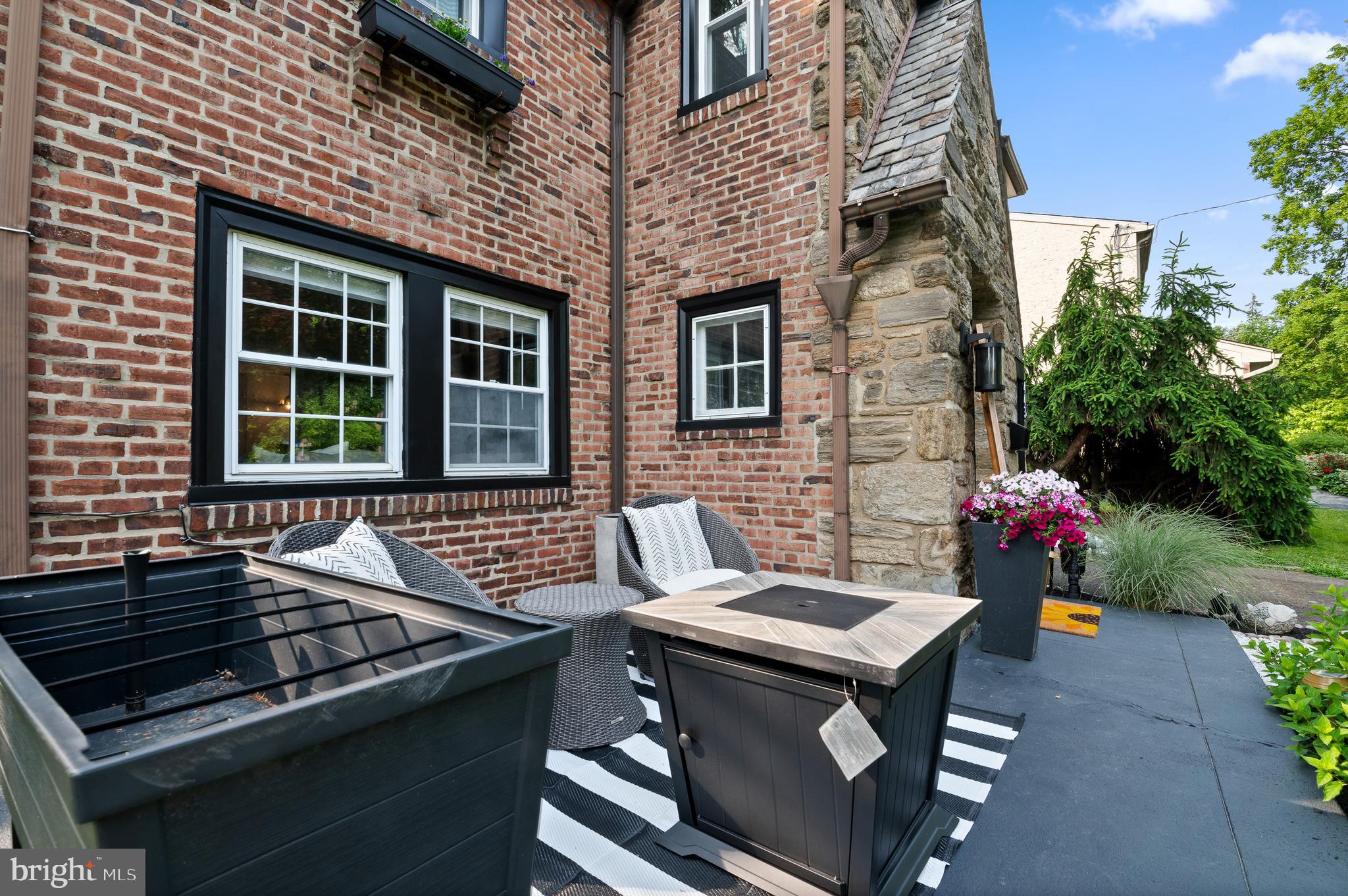 ELKINS PARK - Residential Lease