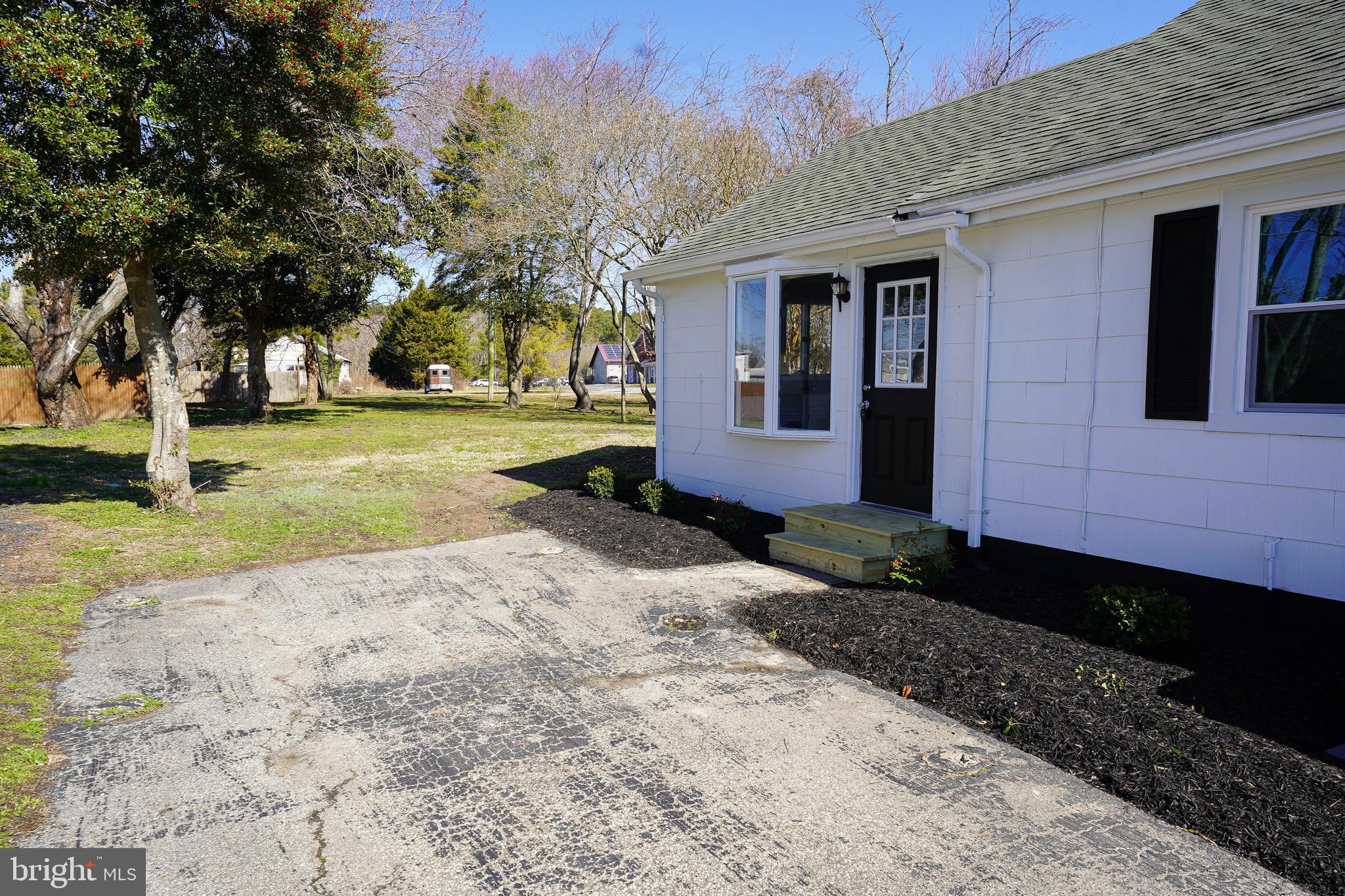 221 BRANCH STREET