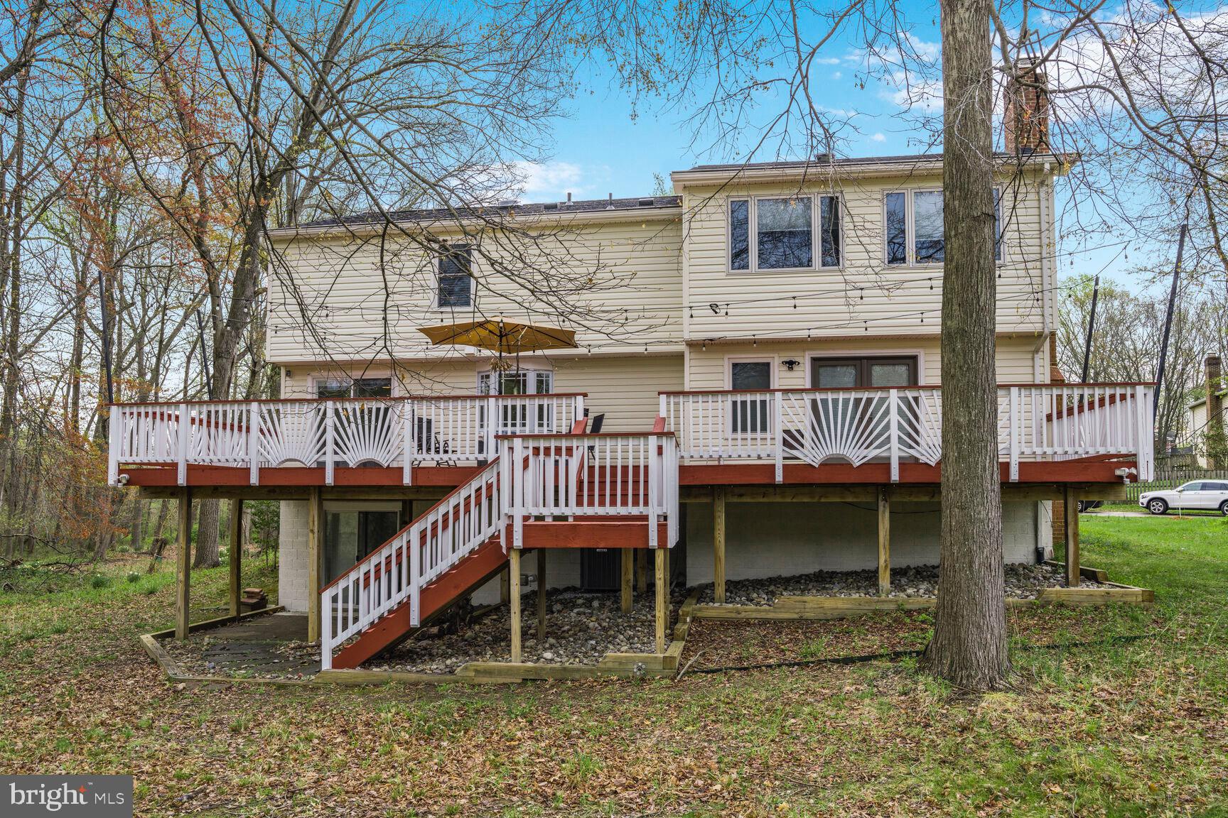 HOLMES RUN WOODS WEST - Residential