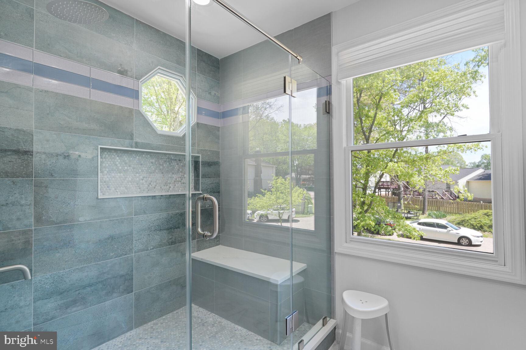 HOLMES RUN WOODS WEST - Residential