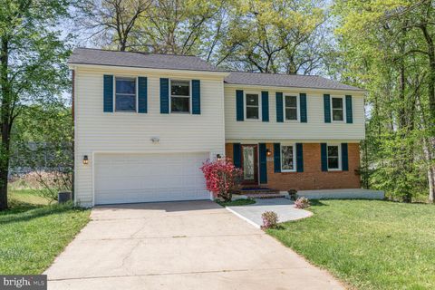 7937 FREEHOLLOW DRIVE FALLS CHURCH VA 22042