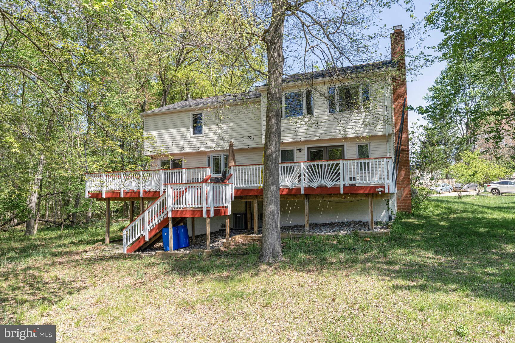 HOLMES RUN WOODS WEST - Residential