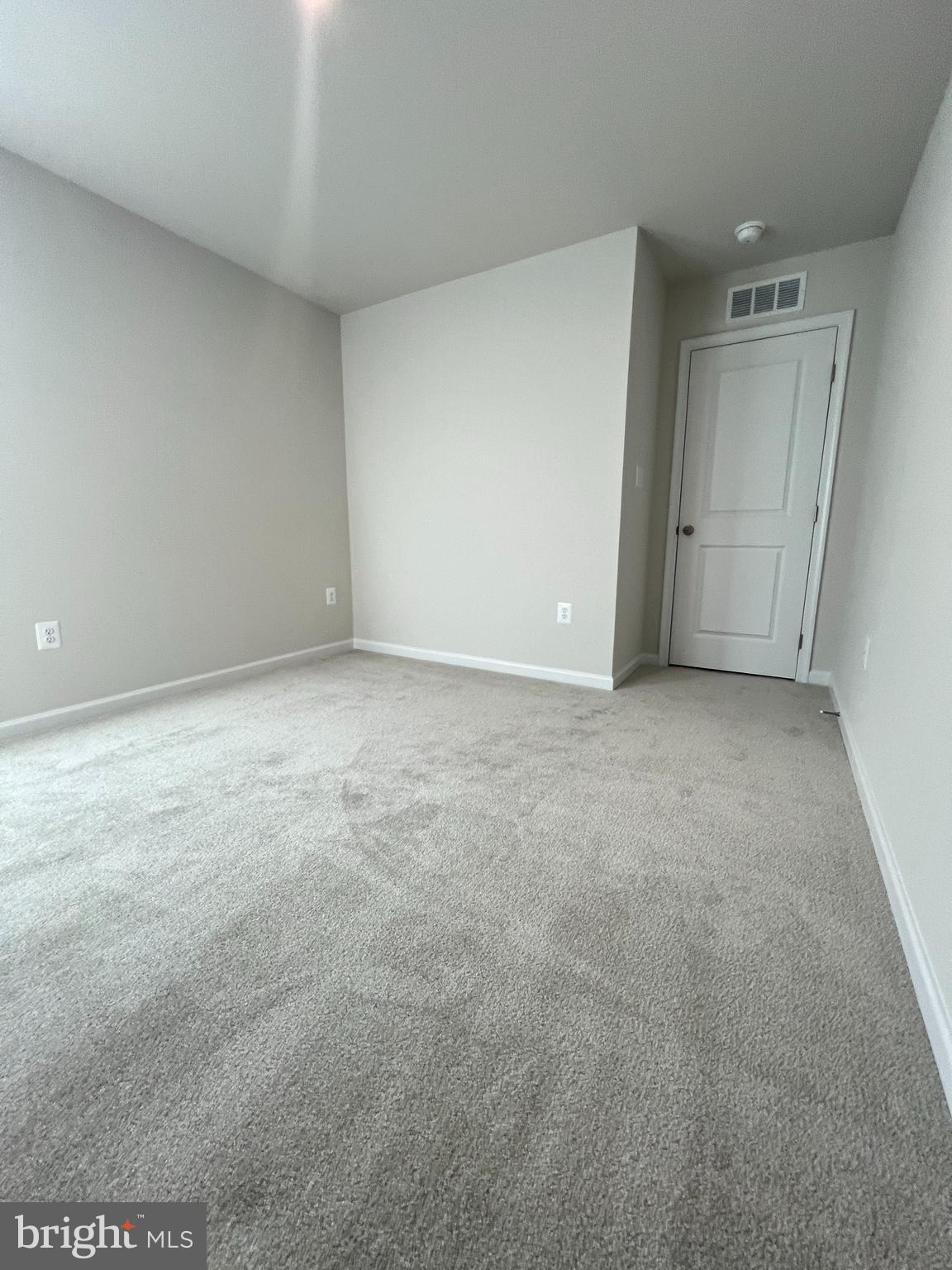 POTOMAC CHURCH FARMS - Residential Lease