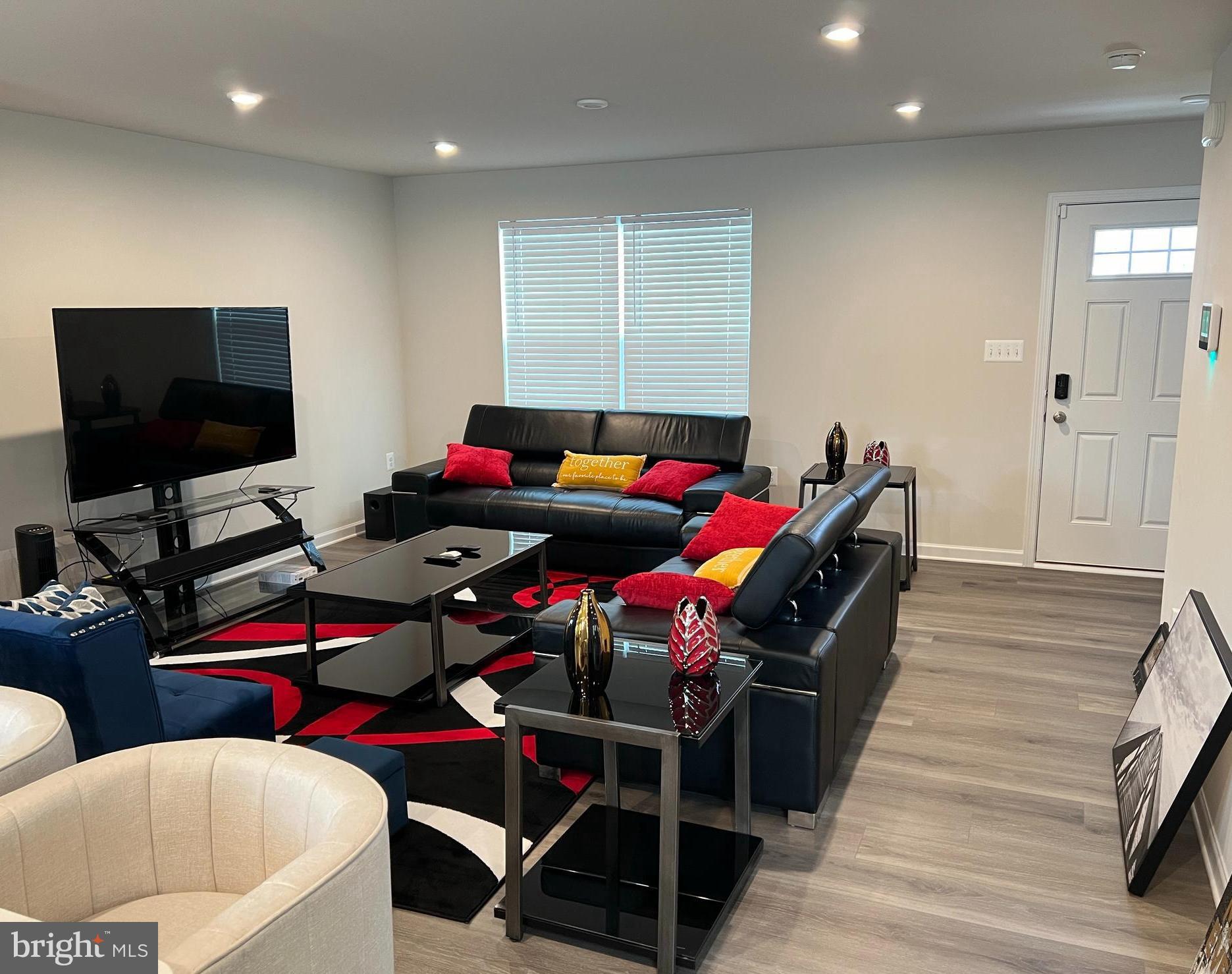 POTOMAC CHURCH FARMS - Residential Lease