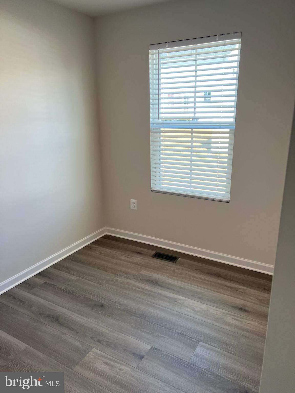 POTOMAC CHURCH FARMS - Residential Lease