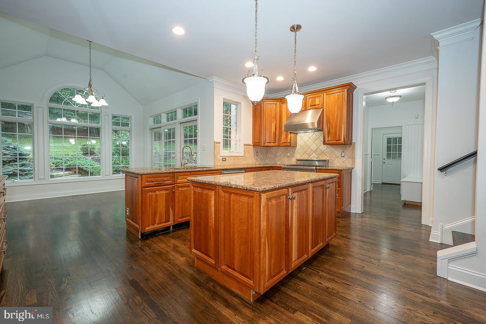 AVONWOOD - Residential