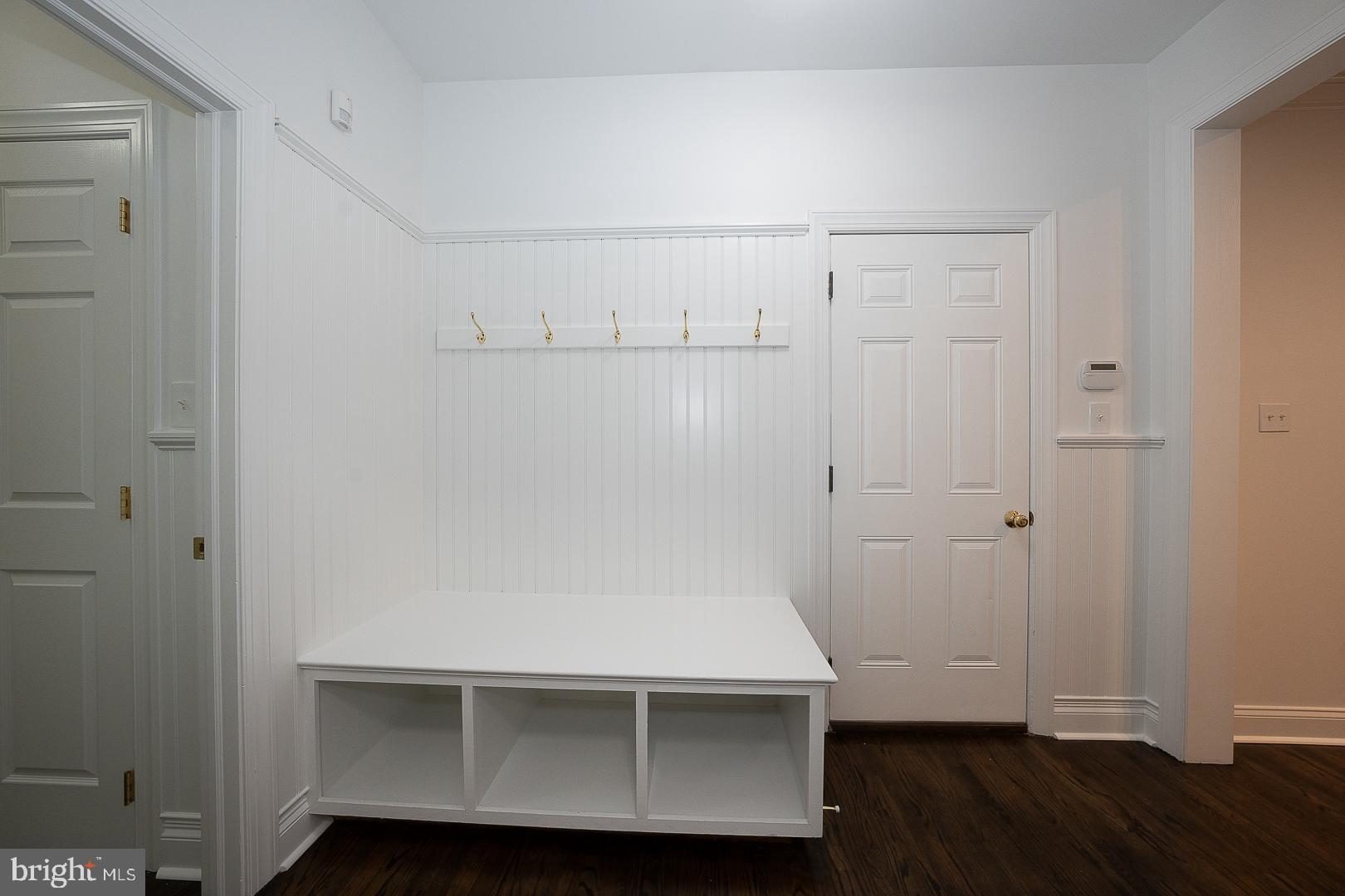 AVONWOOD - Residential