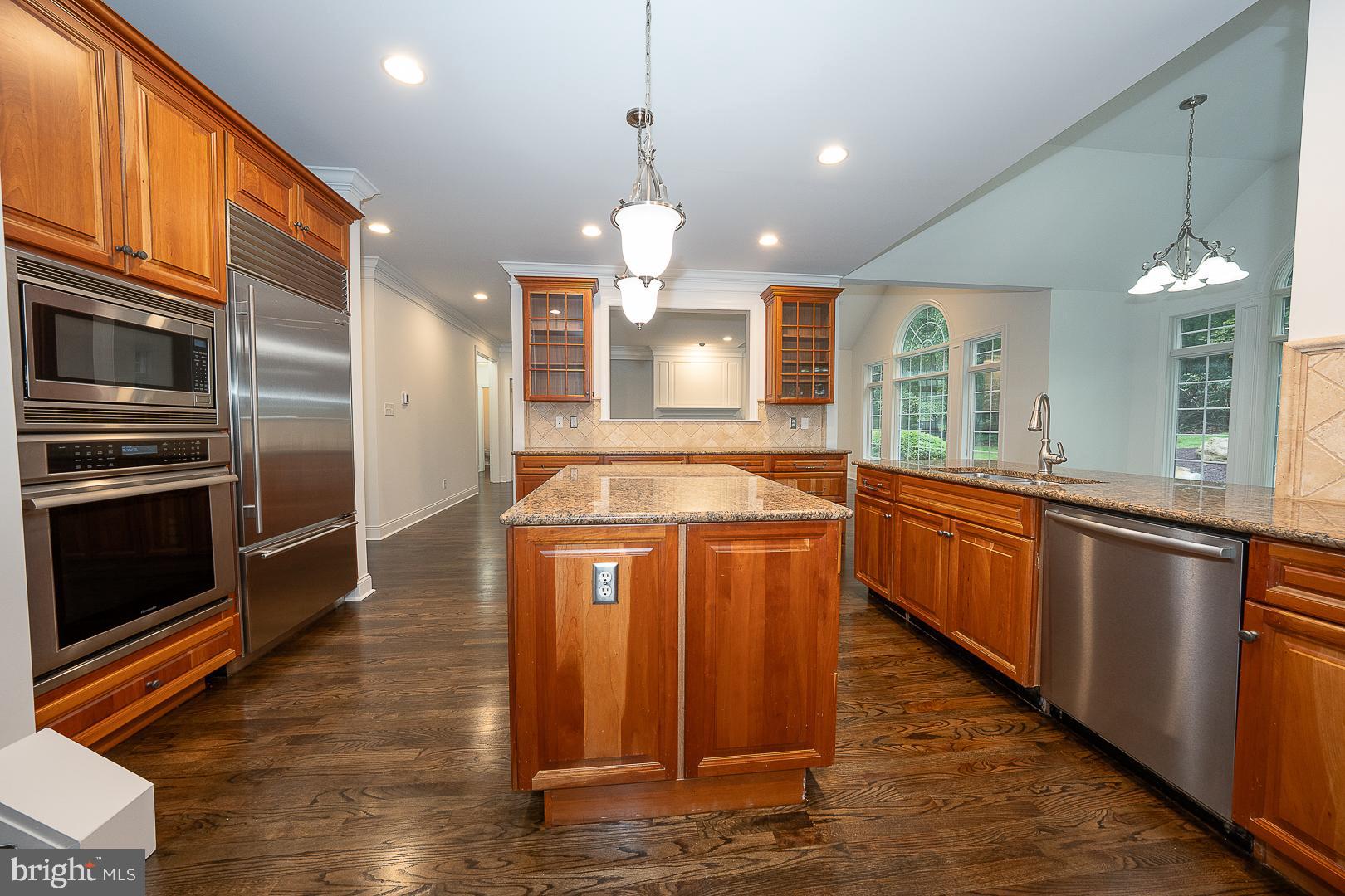 AVONWOOD - Residential