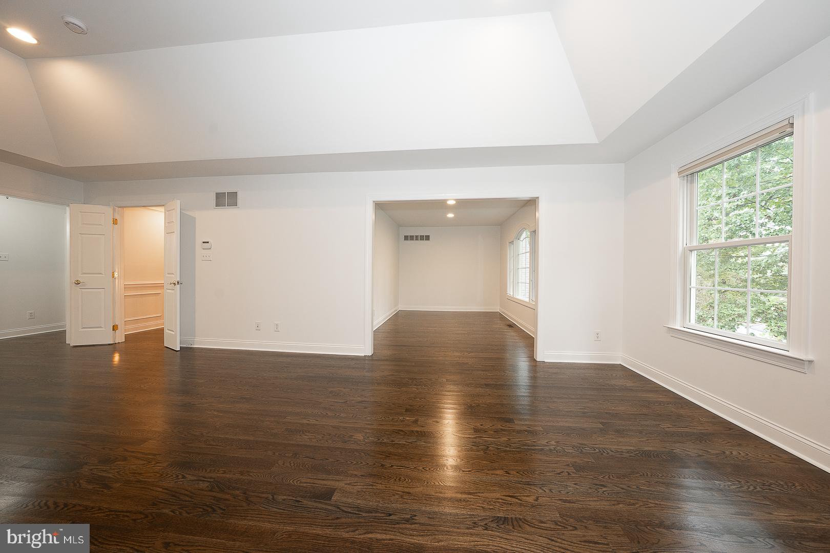 AVONWOOD - Residential