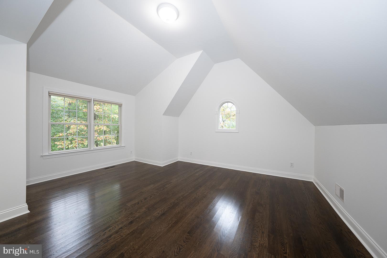 AVONWOOD - Residential