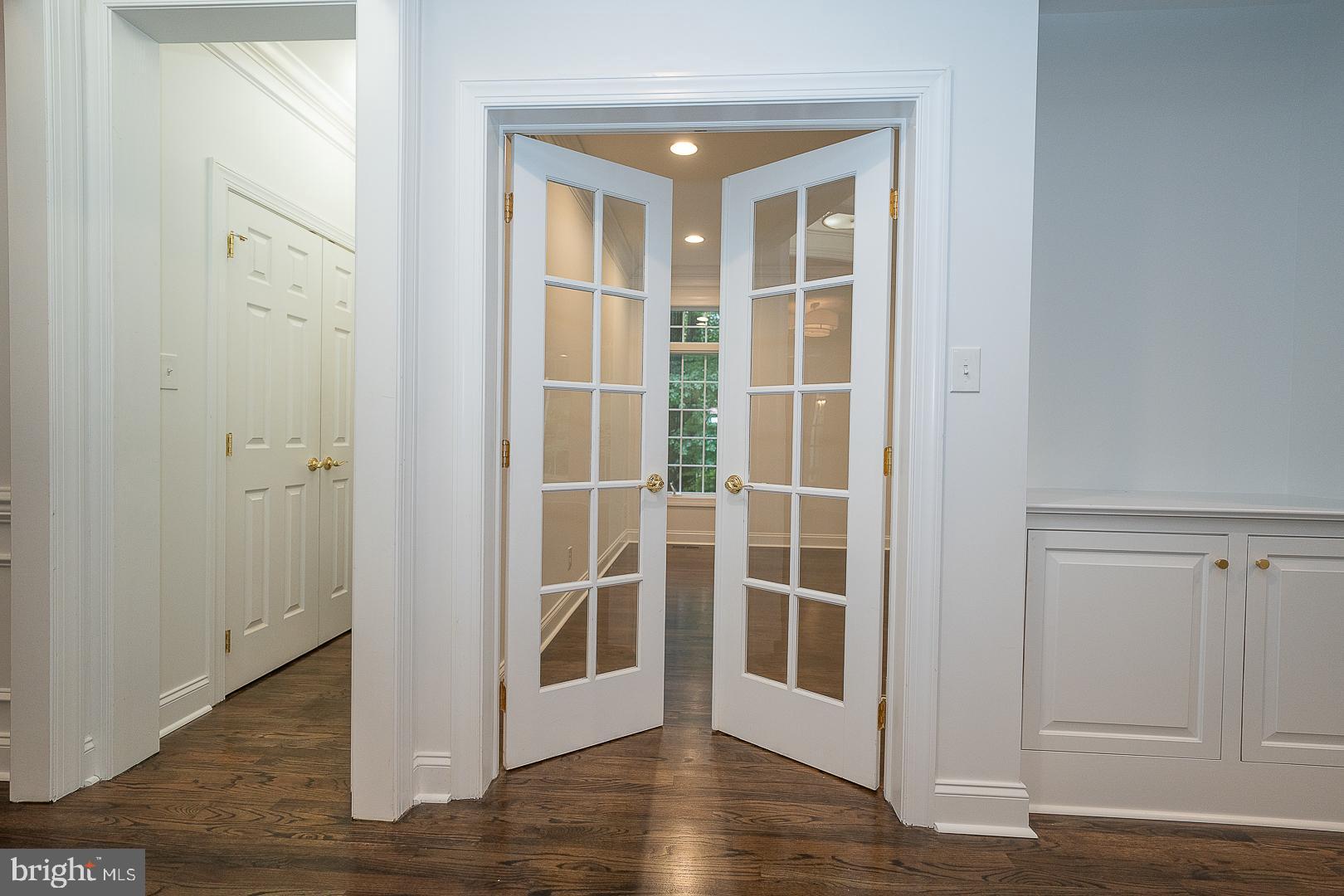 AVONWOOD - Residential