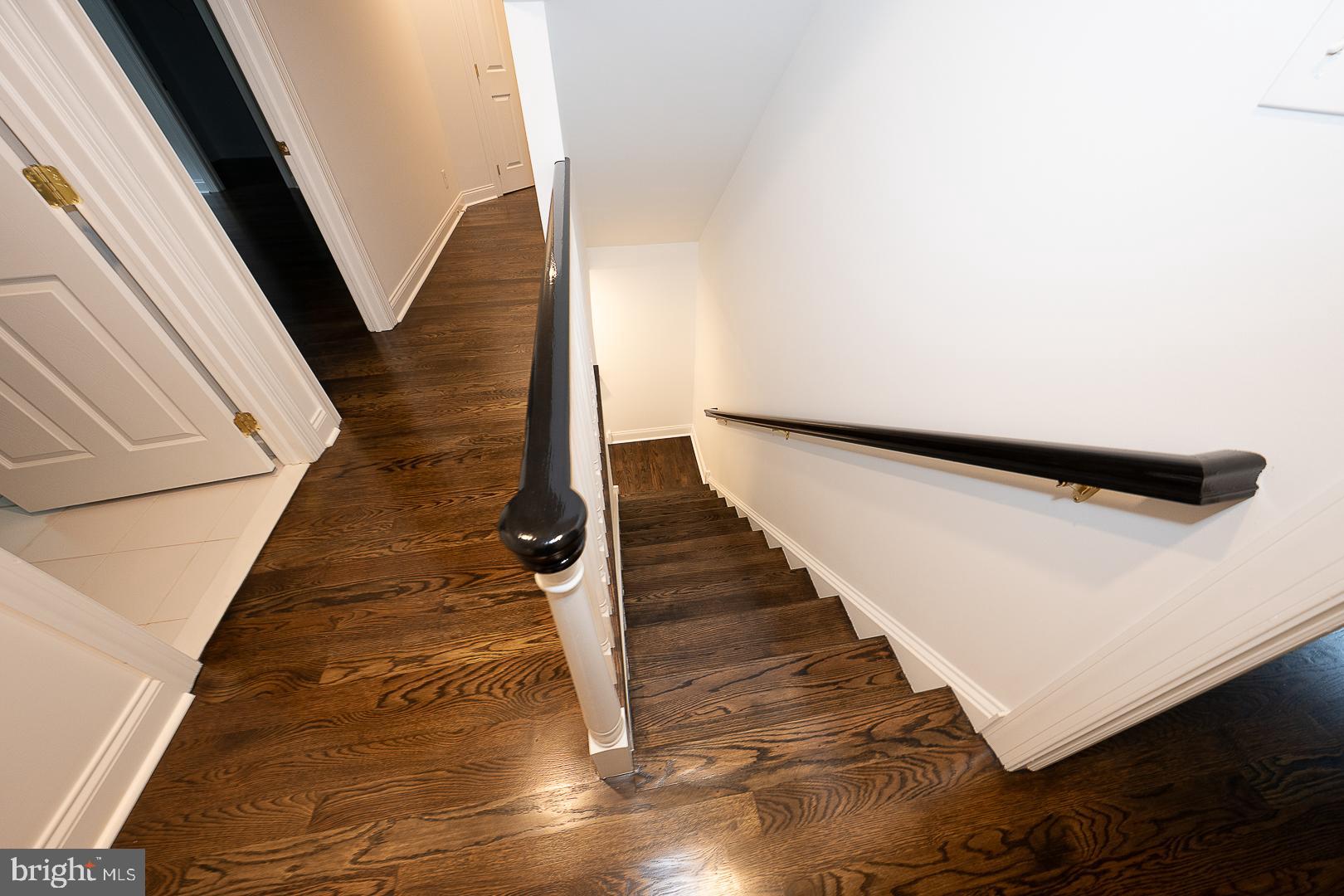 AVONWOOD - Residential