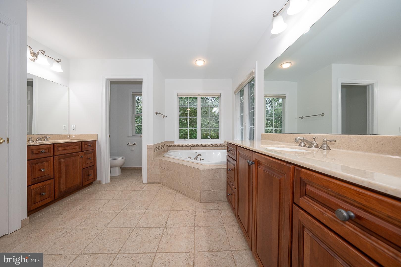 AVONWOOD - Residential