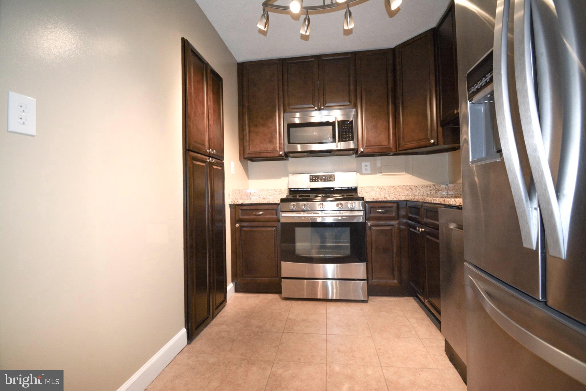 THE CARLTON - Residential