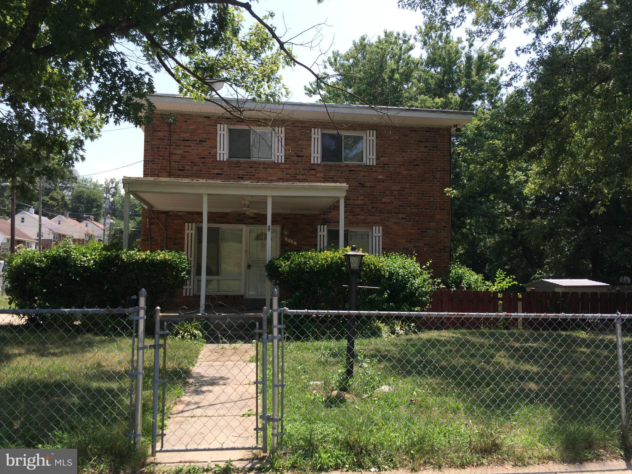 EAST MEADOWS - Residential