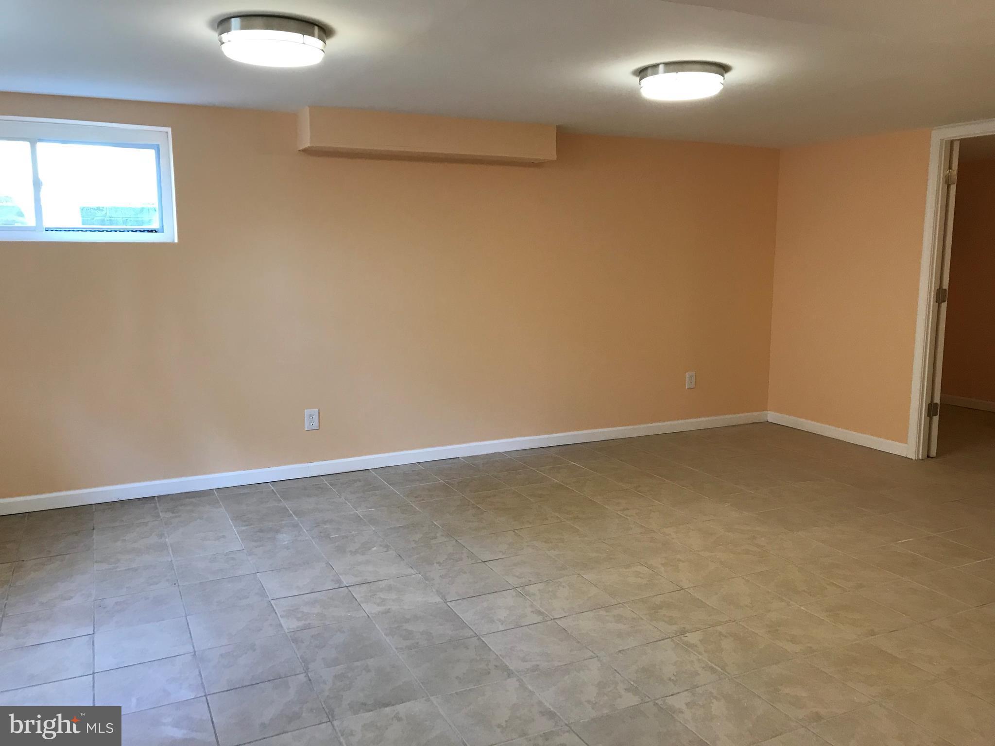 EAST MEADOWS - Residential