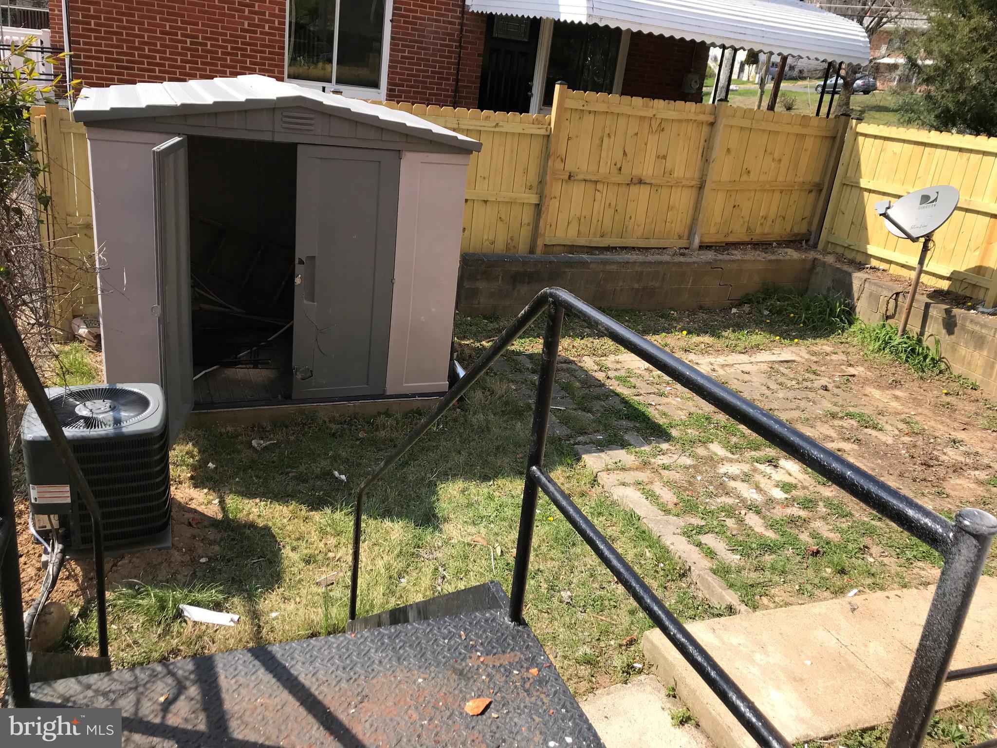 EAST MEADOWS - Residential