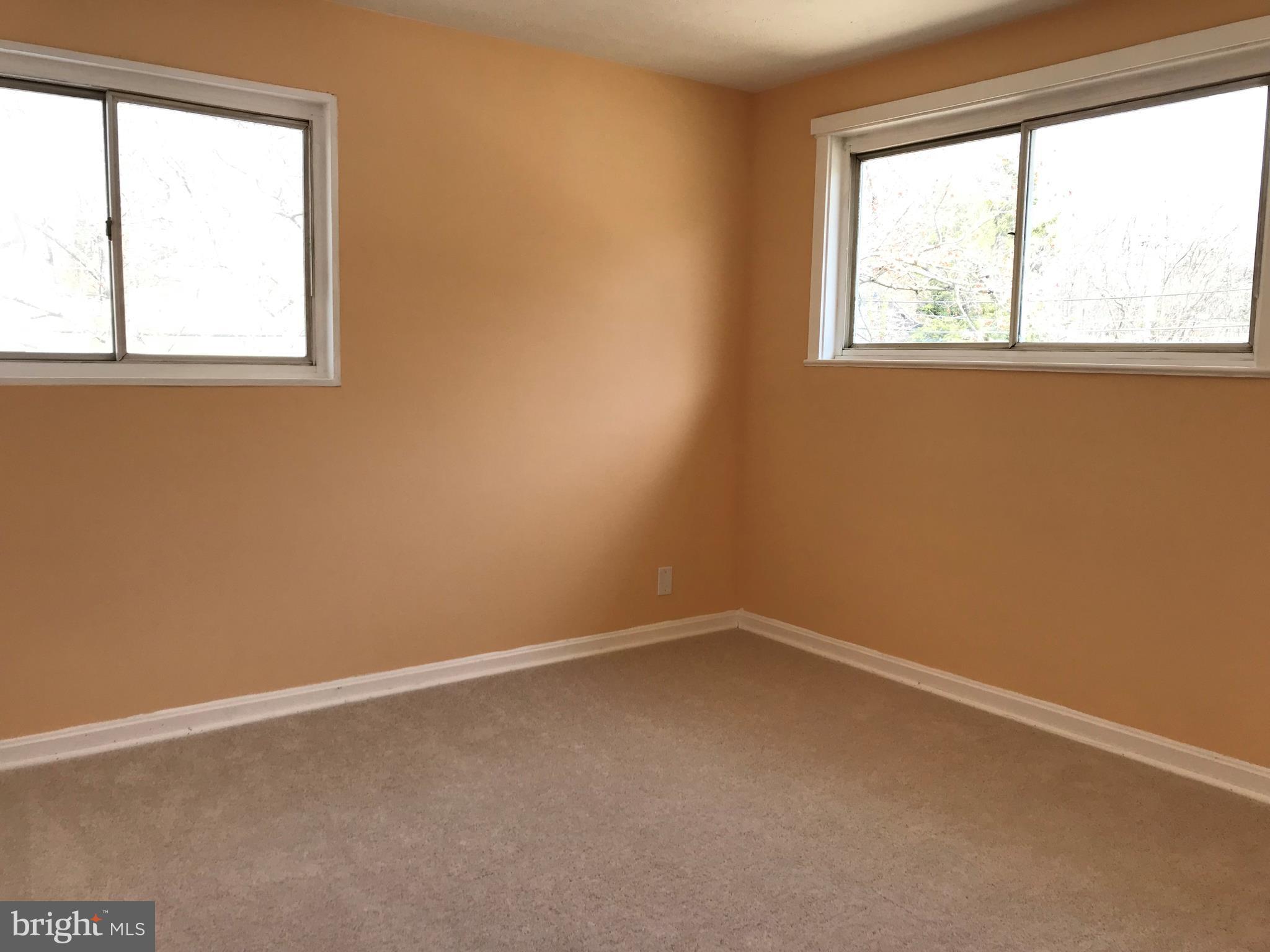 EAST MEADOWS - Residential