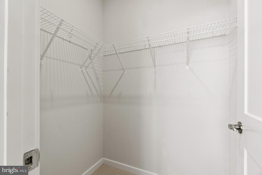 ASHBROOK PLACE - Residential Lease