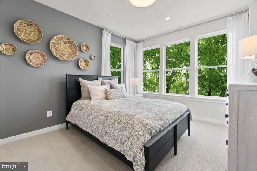 ASHBROOK PLACE - Residential Lease