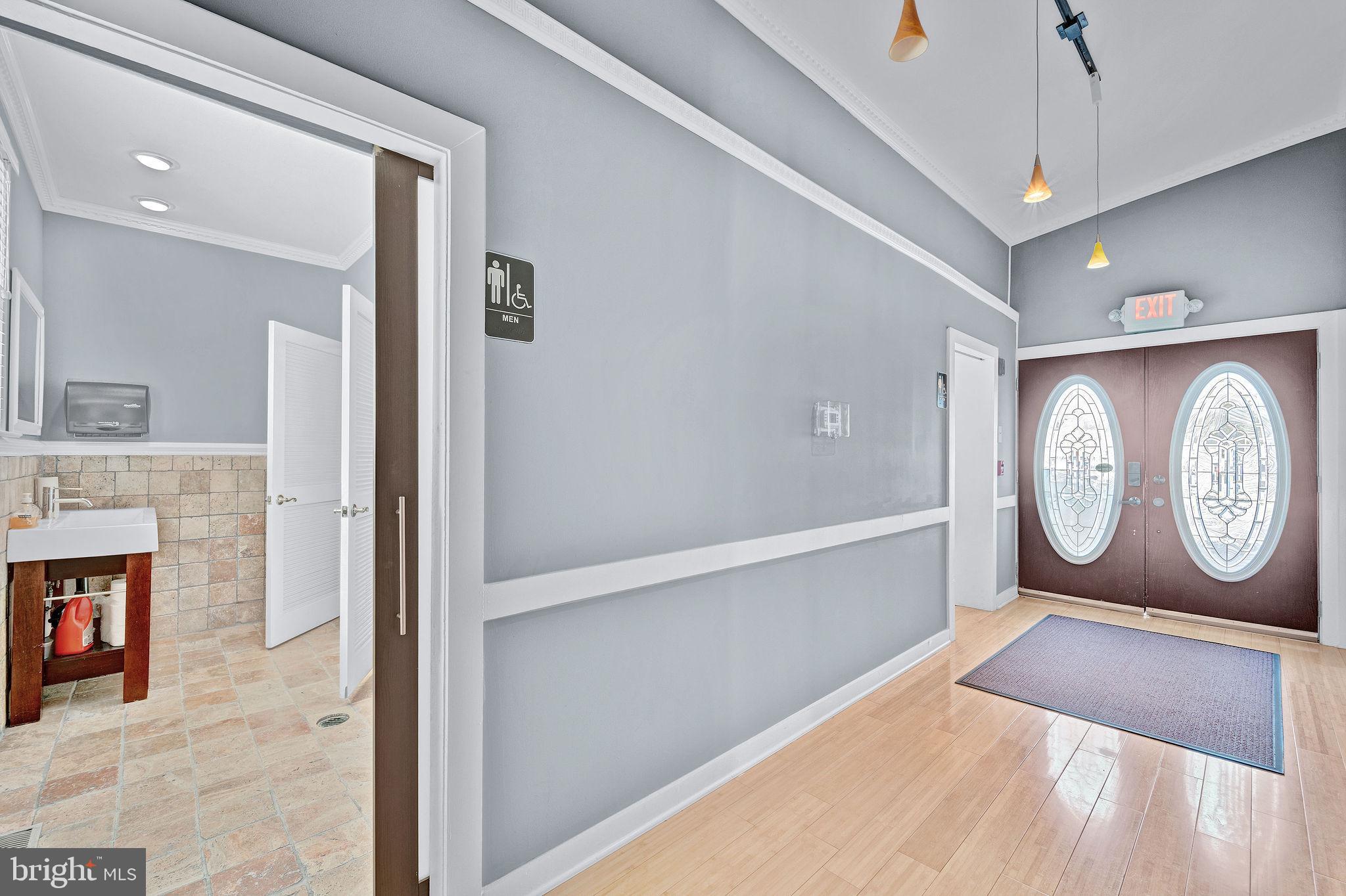 601-607 WHITE HORSE PIKE