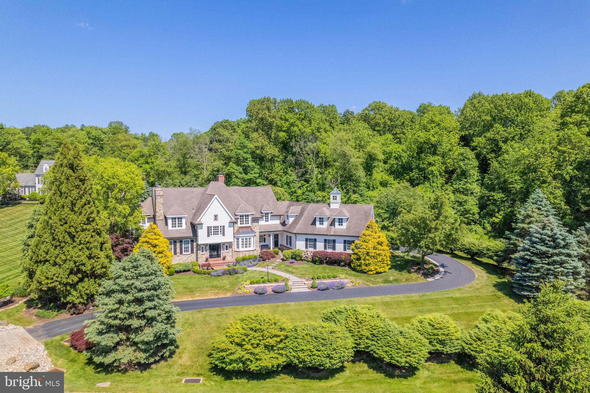 1901 PARKERHILL LANE