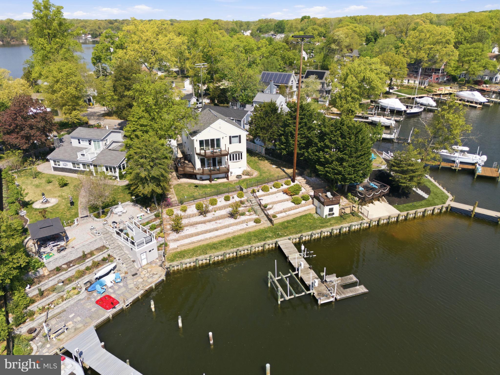 UPPER MAGOTHY BEACH - Residential