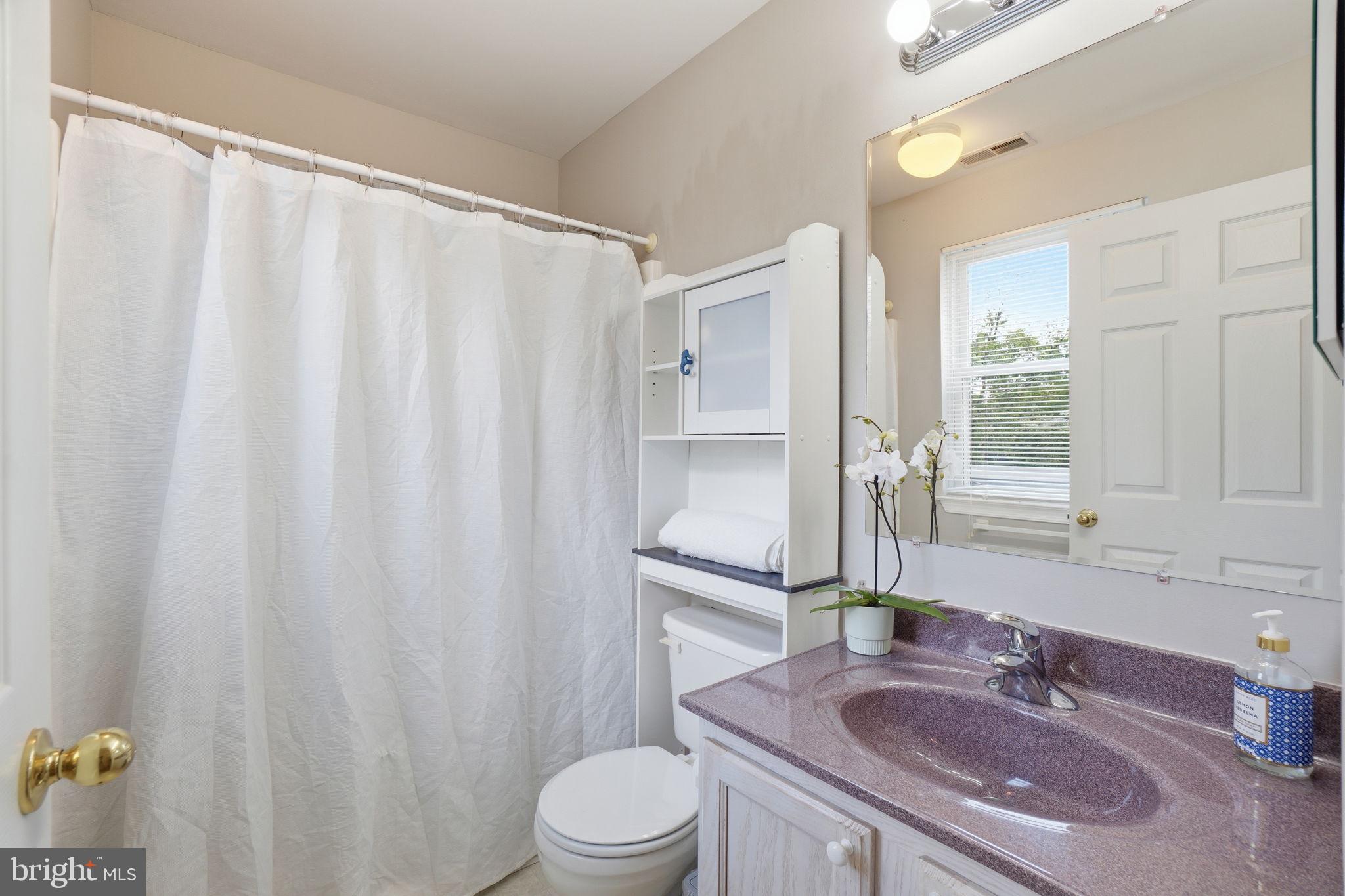 UPPER MAGOTHY BEACH - Residential